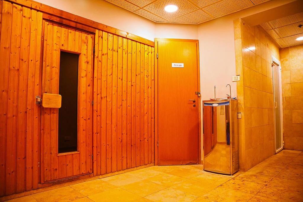 Deluxe 2br Apt W Pool In Historical Jaffa By Sea N' Rent *
